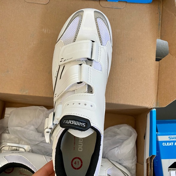COPY - Shimano WR42 bike shoes- women’s - Picture 2 of 5